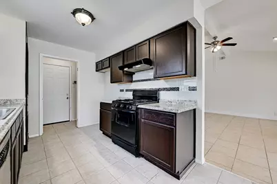 509 Greenway Drive, Pflugerville, TX 78660 - Photo 8