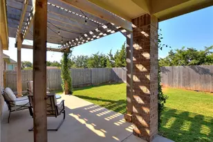 409 Landing Ln, Leander, TX 78641 - Photo 16