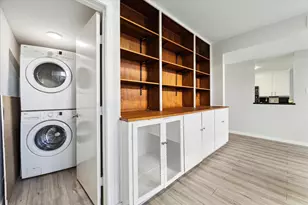 3300 Yorktown St, Houston, TX 77056 - Photo 6