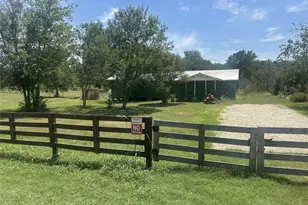 2175 Old Hwy 20 Hwy, McDade, TX 78650 - Photo 1