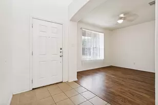 5708 Mahogany Bay, Schertz, TX 78108 - Photo 6