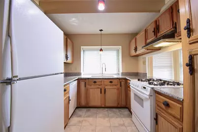 1105 Forest Oaks Path, Cedar Park, TX 78613 - Photo 14