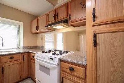 1105 Forest Oaks Path, Cedar Park, TX 78613 - Photo 16