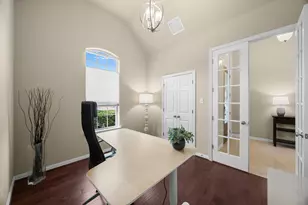 1404 Rimstone Dr, Cedar Park, TX 78613 - Photo 4