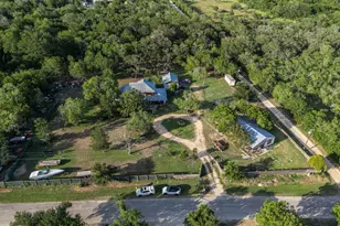 368 Lytton Ln, Dale, TX 78616 - Photo 4