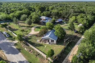 368 Lytton Ln, Dale, TX 78616 - Photo 8