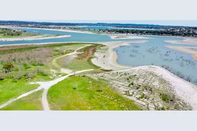 926 Malbec Loop, Canyon Lake, TX 78133 - Photo 16