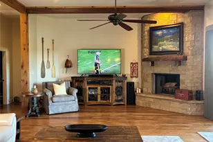 131 Primera Ct, Kingsland, TX 78611 - Photo 10