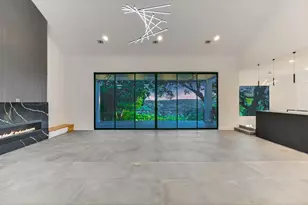 9409 Bell Mountain Dr, Austin, TX 78730 - Photo 12