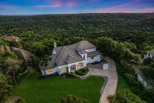 9409 Bell Mountain Dr, Austin, TX 78730 - Photo 8