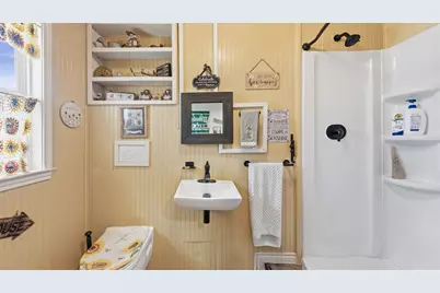 1102 Fairview Drive, Rockdale, TX 76567 - Photo 14