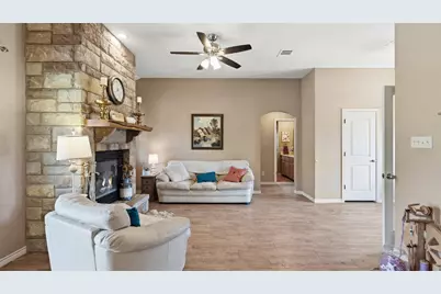 1102 Fairview Drive, Rockdale, TX 76567 - Photo 34