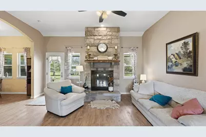 1102 Fairview Drive, Rockdale, TX 76567 - Photo 32