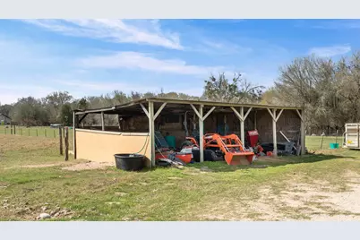 1102 Fairview Drive, Rockdale, TX 76567 - Photo 10