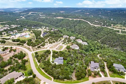 7205 Celebration Court, Jonestown, TX 78645 - Photo 4