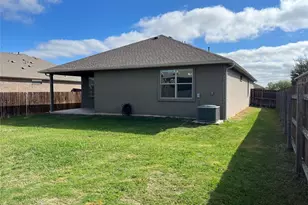 18508 W Calasetta Dr, Pflugerville, TX 78634 - Photo 2