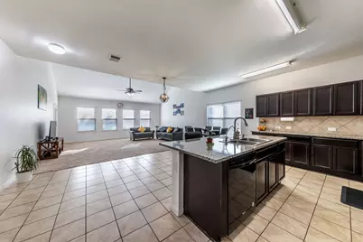 925 Woodduck Trail, Leander, TX 78641 - Photo 38