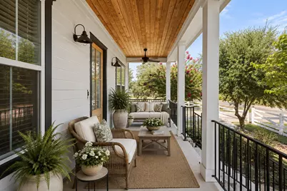 1102 Twain Street, Dripping Springs, TX 78619 - Photo 2