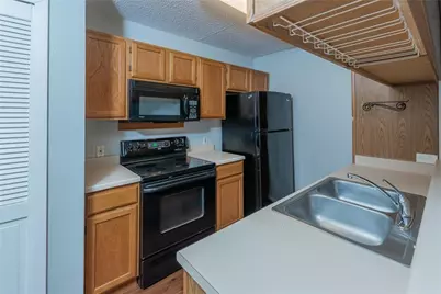 3115 Helms Street #116, Austin, TX 78705 - Photo 6