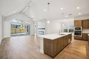 281 Seaside Sparrow Wy, Kyle, TX 78640 - Photo 8