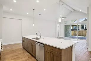 281 Seaside Sparrow Wy, Kyle, TX 78640 - Photo 10