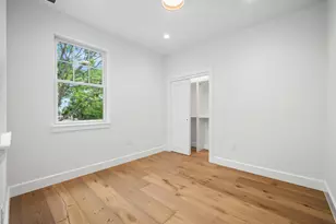 1919 W 38th St, Austin, TX 78731 - Photo 18