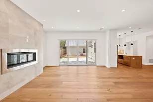 1919 W 38th St, Austin, TX 78731 - Photo 6