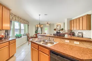 18720 Royal Pointe Dr, Pflugerville, TX 78660 - Photo 8