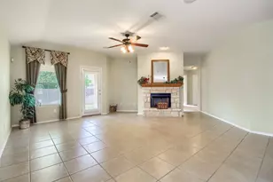 18720 Royal Pointe Dr, Pflugerville, TX 78660 - Photo 14