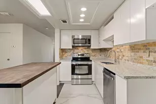 8235 Summer Side Dr, Austin, TX 78759 - Photo 2