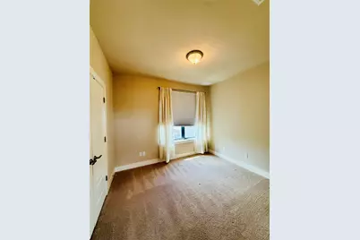 2004 Tripshaw Lane #73C, Austin, TX 78741 - Photo 12