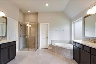 2017 Limestone Lake Dr, Georgetown, TX 78633 - Photo 18