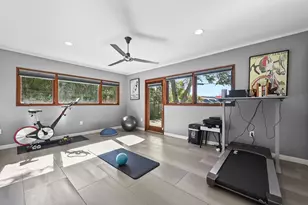 701 Brownlee Cir, Austin, TX 78703 - Photo 18