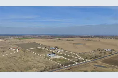 835 E County Road 304, Jarrell, TX 76537 - Photo 28