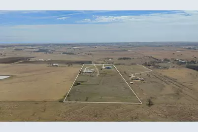 835 E County Road 304, Jarrell, TX 76537 - Photo 26