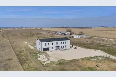 835 E County Road 304, Jarrell, TX 76537 - Photo 2