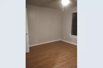 313 Ross Street, Hutto, TX 78634 - Photo 6