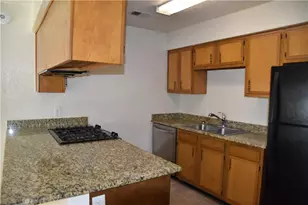 12210 B Dundee Dr, Austin, TX 78759 - Photo 4