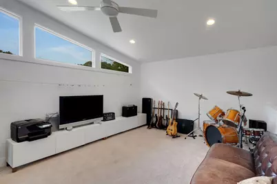 2502 Side Cove, Austin, TX 78704 - Photo 16