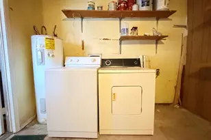 9611 Blue Creek Ln, Austin, TX 78758 - Photo 14