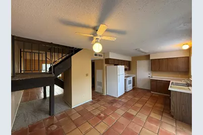 9611 Blue Creek Lane, Austin, TX 78758 - Photo 8