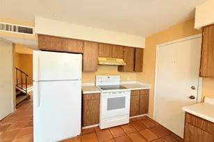 9611 Blue Creek Ln, Austin, TX 78758 - Photo 12