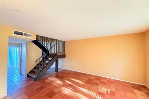 9611 Blue Creek Ln, Austin, TX 78758 - Photo 2