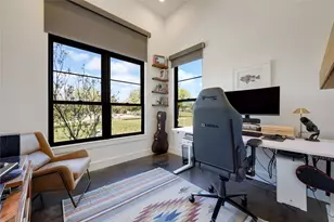 329 Calvary Cv, Dripping Springs, TX 78620 - Photo 18