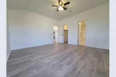 208 Newcastle Drive, Red Rock, TX 78662 - Photo 8