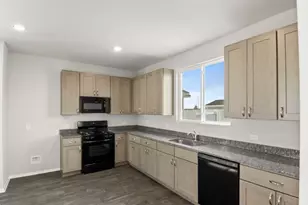 158 Daylily Dr, Elgin, TX 78621 - Photo 16