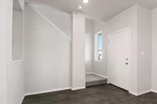 158 Daylily Dr, Elgin, TX 78621 - Photo 6