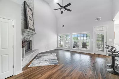 111 Kathleen Avenue, La Grange, TX 78945 - Photo 18