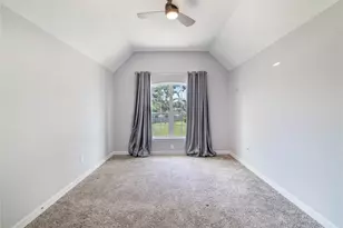 111 Kathleen Ave, La Grange, TX 78945 - Photo 38