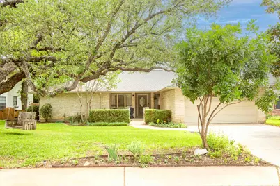 1911 Oakview Drive, Round Rock, TX 78681 - Photo 2